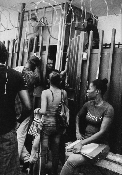 Cuelenaere_MexicanCommissionForRefugeeAssistance1Tapachula_sm Cuelenaere_MexicanCommissionForRefugeeAssistance1Tapachula_sm